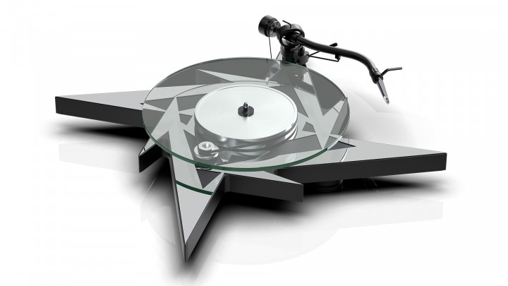 TAYLOR SWIFT AND METALLICA LOVE VINYL: BUT WHY?